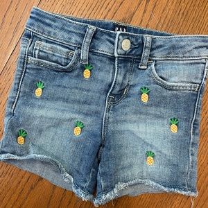 Gap Kids Pineapple Denim Shorts size 6